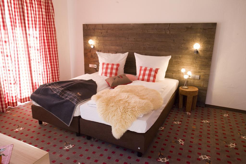 Alpin Lifestyle Hotel Loewen & Strauss Oberstdorf Exteriör bild